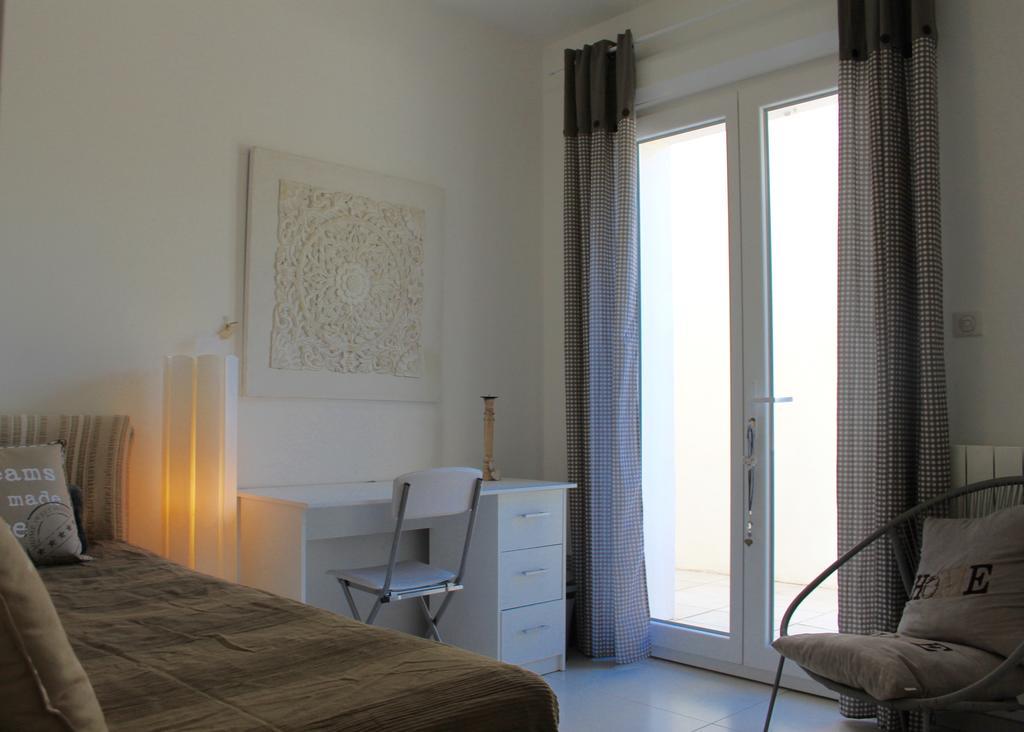 La Maison Blanche Arles Eksteriør bilde
